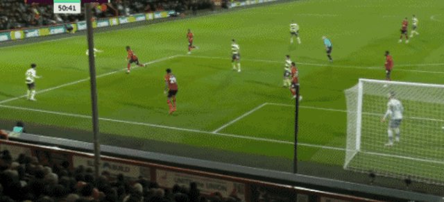 1677355990165049379.gif 1.gif